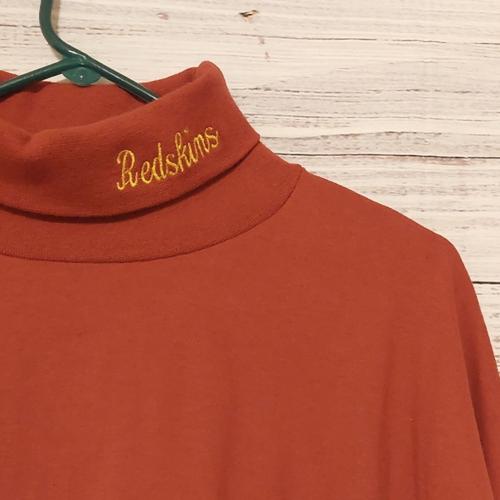 Wahington Redskins Embroidered Turtleneck Top by Logo Athletic XXL
